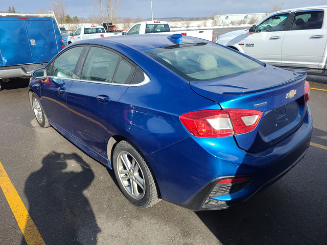 2016 Chevrolet Cruze 4dr Sdn Auto LT in Cars & Trucks in City of Toronto - Image 2