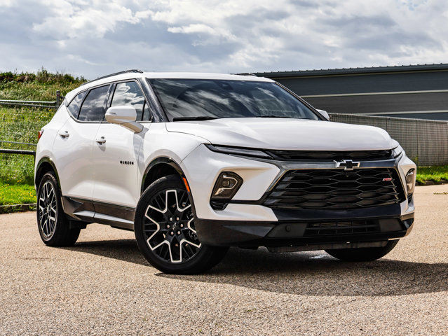 2025 Chevrolet Blazer RS in Cars & Trucks in Strathcona County - Image 2