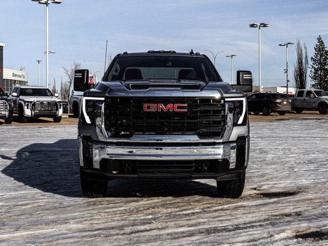 2025 GMC Sierra 2500HD Pro in Cars & Trucks in Strathcona County - Image 3