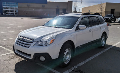 2014 Subaru Outback Touring Package