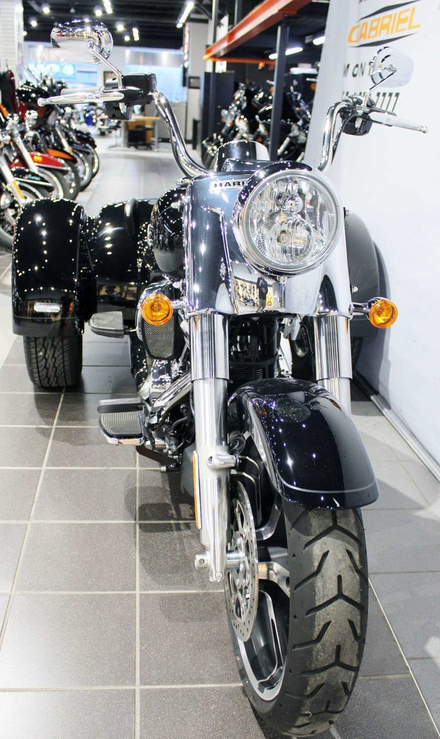 2022 Harley-Davidson Freewheeler in Touring in City of Montréal - Image 3