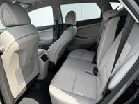 Hyundai Tucson 2.0L AWD Tissu Caméra Recul Climatisation 2017 à vendreJAMAIS ACCIDENTÉ!! Sièges chau... (image 6)