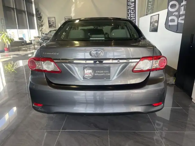 2012 Toyota Corolla CE in Cars & Trucks in City of Montréal - Image 6