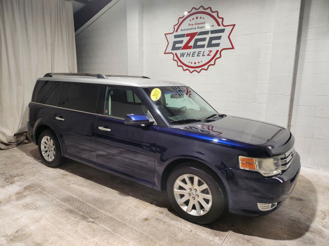 2011 Ford Flex in Cars & Trucks in Windsor Region