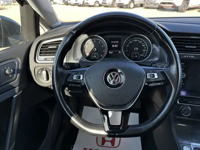 2018 Volkswagen Golf SportWagen Trendline 4MOTION | PANO ROOF |  in Cars & Trucks in Edmonton - Image 8