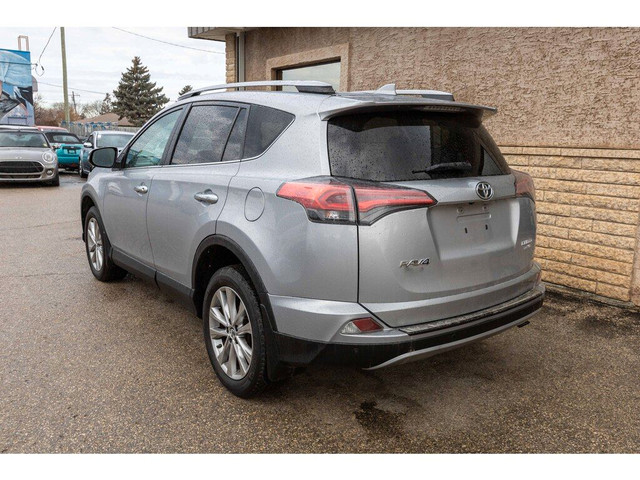 2018 Toyota RAV4 Limited AWD, HEATED SEATS, NAVIGATION in Cars & Trucks in Winnipeg - Image 3