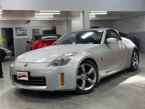 2006 Nissan 350Z 2dr Roadster Touring Auto LEATHER  Safety Inc !