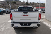 Experience premium capability with the 2021 GMC Sierra 1500 Denali featuring a 3.0L Duramax Turbo-Di... (image 3)