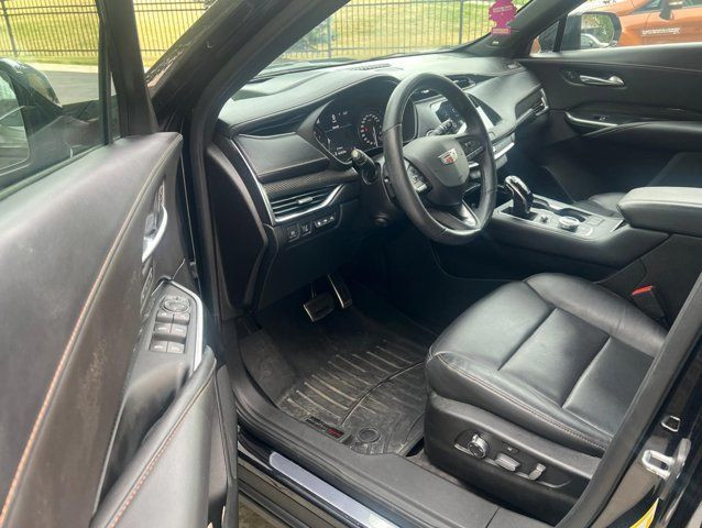 2022 Cadillac XT4 AWD Sport | Leather | Pano Roof | Massage in Cars & Trucks in Guelph - Image 3
