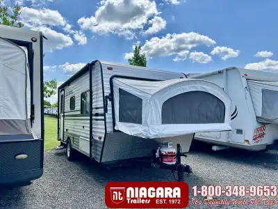 Year: 2014 Stock Number: UX6996 Status: PreOwned Weight: 2676 Lbs. Length: 18 ft Sleeps: 7 Included...