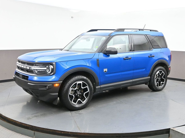 2022 Ford Bronco Big Bend Wireless Charging Pad | Remote Start | in Cars & Trucks in City of Halifax - Image 3