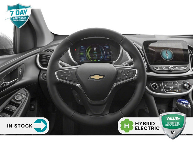 2017 Chevrolet Volt Premier ELECTRIC / HYBRID in Cars & Trucks in Hamilton - Image 4