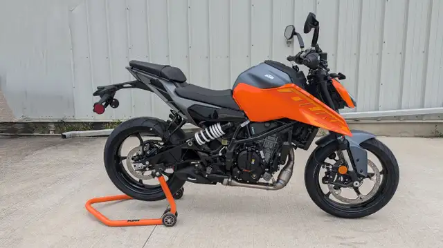 2024 KTM 250 Duke - Mar/Apr Promo! in Street, Cruisers & Choppers in Norfolk County - Image 3