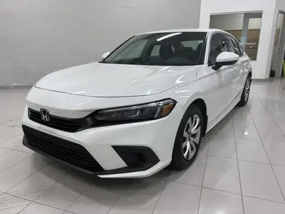 La Honda Civic LX 2024 incarne la parfaite harmonie entre style raffiné, confort moderne et performa...
