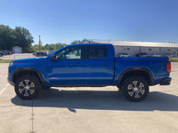 This GMC Canyon has a powerful Gas Turbo 4cyl 2.7L engine powering this Automatic transmission. Only... (image 9)