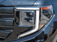 One Owner | X31 Off Road Package | GMC Pro Safety | Remote vehicle start | Keyless open | GMC Premiu... (image 8)