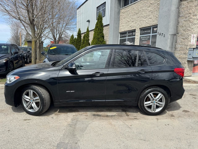 2017 BMW X1 28I XDRIVE, LEATHER, PANO ROOF, HEATED SEATS! in Cars & Trucks in Ottawa - Image 4