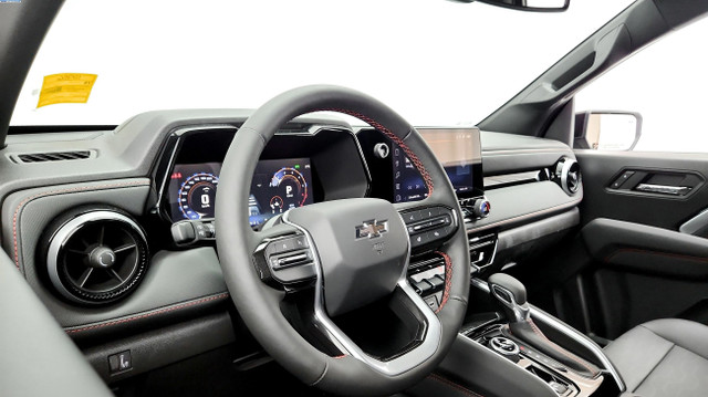 2025 Chevrolet Colorado 4WD Z71 in Cars & Trucks in Lethbridge - Image 3