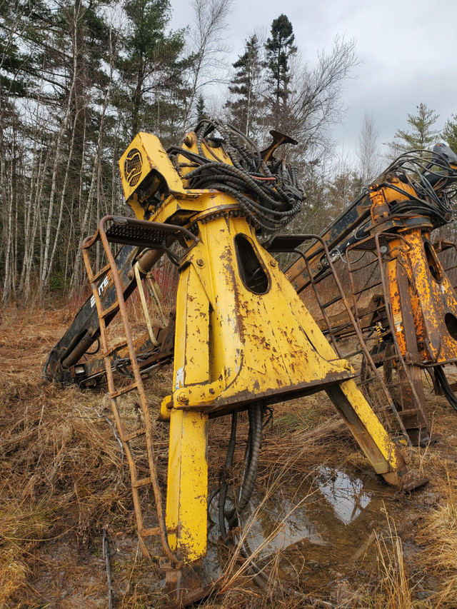 2006 ROTOBEC Other in Heavy Equipment in Truro - Image 2