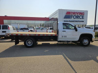 2022 Chevrolet Silverado 3500HD CC 4WD Reg Cab 171" WB, 84.5" CA Work Truck, 6.6L V8 Gas, 12ft Deck,... (image 5)