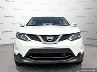 Unrivaled versatility for your active life. This 2017 Nissan Qashqai, boasting a low 88,778 km, seam... (image 9)