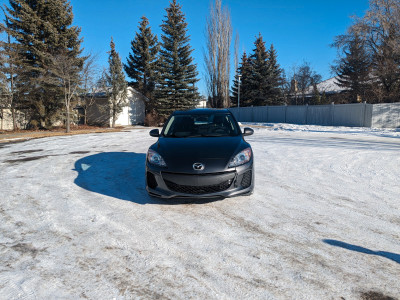 2012 Mazda 3 Sport GS-SKY