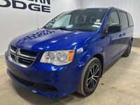 2020 Dodge Grand Caravan SE SXT | BLUETOOTH | STOW & GO | NAV Indigo Blue Clearcoat Pentastar 3.6L V... (image 2)