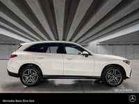 Mercedes-Benz Rive-Sud, la destination Mercedes-Benz par excellence. Bienvenue en première classe. D... (image 5)