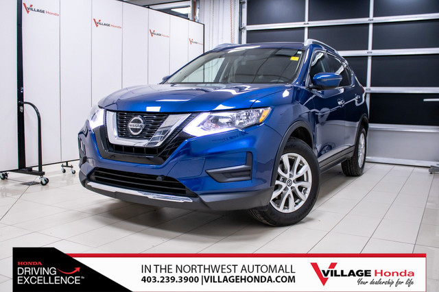 2019 Nissan Rogue S NO ACCIDENTS! AWD! HEATED STEERING! BLIND... in Cars & Trucks in Calgary