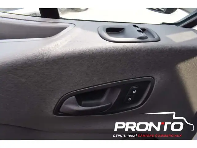 2022 Ford Transit T-250 ** Cube 12 pieds ** Roue Simple ** Garan in Cars & Trucks in Laval / North Shore - Image 18