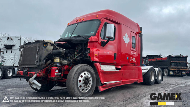 2015 FREIGHTLINER CASCADIA CAMION HIGHWAY ACCIDENTE in Heavy Trucks in Longueuil / South Shore - Image 2