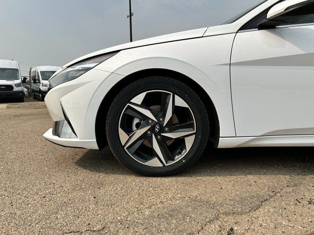2023 Hyundai Elantra Hybrid Luxury | CarPlay | Rear Cam in Cars & Trucks in Edmonton - Image 3