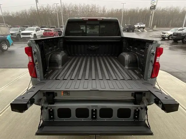 2025 Chevrolet Silverado 1500 RST in Cars & Trucks in Calgary - Image 28