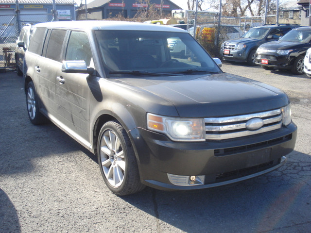 2011 Ford Flex Limited NAV,PANO, CERTIFIED+WRTY $9990 in Cars & Trucks in Ottawa - Image 2