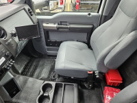 2022 Ford F-650 Diesel Regular Cab Base, 6.7L V8 Diesel, 20ft Van Body, Keyless Entry, Back Up Camer... (image 9)