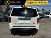 DISCOVER COMFORT, VERSATILITY, AND RELIABILITY WITH THIS 2015 HONDA PILOT SE. PERFECTLY SUITED FOR F... (image 3)