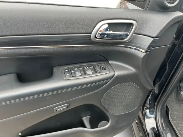 2021 Jeep Grand Cherokee 4X4 Limited in Cars & Trucks in Ottawa - Image 18