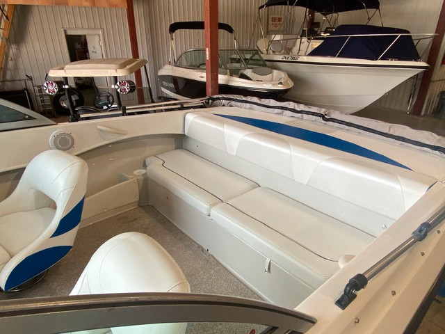 2012 Rinker Boat Co 186 in Powerboats & Motorboats in Barrie - Image 4