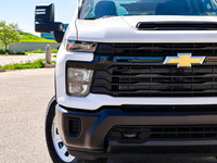 Welcome To Sherwood Park Chevrolet. The #1 Volume Chevrolet Dealer in Canada. This Chevrolet SILVERA... (image 4)