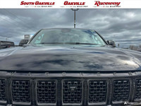 Apple Carplay / Android Auto, Clean CarFax, No Accidents, Low Kms, 4WD, Diamond Black Crystal Pearl... (image 6)