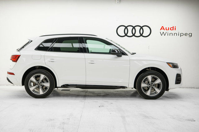 2024 Audi Q5 Komfort | Leather | Black Optics | Power Tailgate in Cars & Trucks in Winnipeg - Image 4