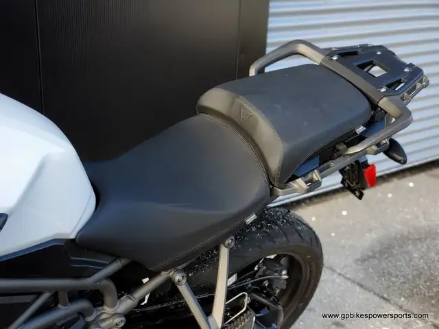 2017 Triumph Tiger Explorer XRX Crystal White in Street, Cruisers & Choppers in Oshawa / Durham Region - Image 22