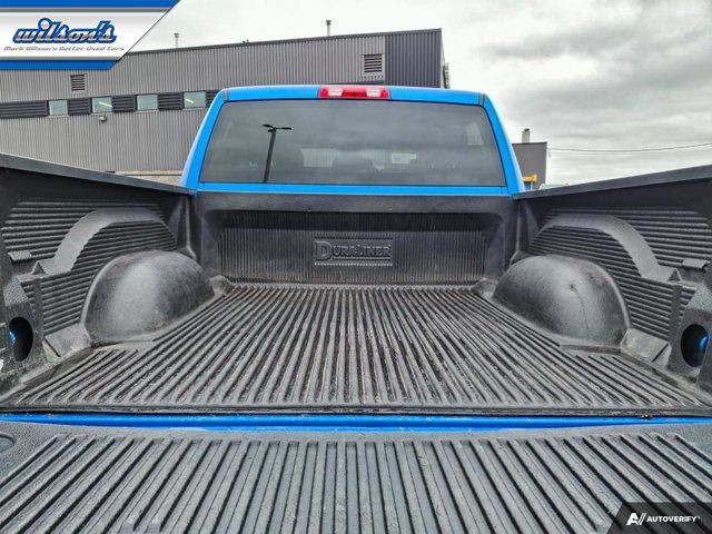2022 Ram 1500 Classic Express Crew | Hemi | 3.92 Ratio in Cars & Trucks in Guelph - Image 2