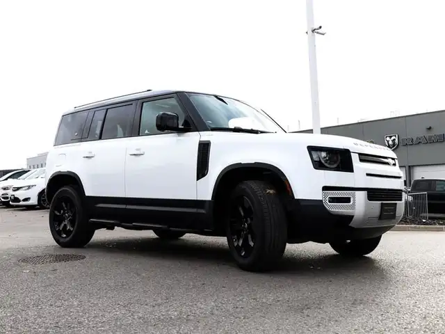 2024 Land Rover Defender 110 P300 S in Cars & Trucks in Oshawa / Durham Region - Image 3