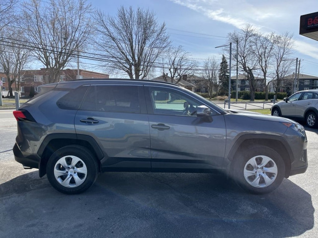 2021 Toyota RAV4 LE AWD BAS KM in Cars & Trucks in West Island - Image 4