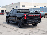 The 2020 Chevrolet Silverado 1500 Custom Trail Boss is a rugged and capable full-size pickup designe... (image 5)