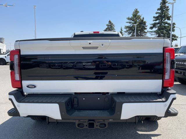 2025 Ford Super Duty F-350 DRW Platinum CREW 4WD W/FX4 PKG, 5TH in Cars & Trucks in Calgary - Image 3