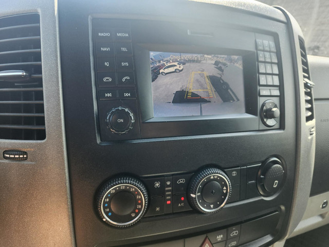 2018 Mercedes-Benz Sprinter Cargo Van HD ALLONGE HIGHROOF DIESEL in Cars & Trucks in City of Montréal - Image 4