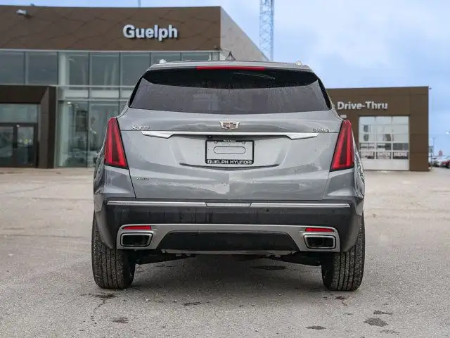 2021 Cadillac XT5 AWD Premium Luxury | Driver Awareness Package in Cars & Trucks in Guelph - Image 6