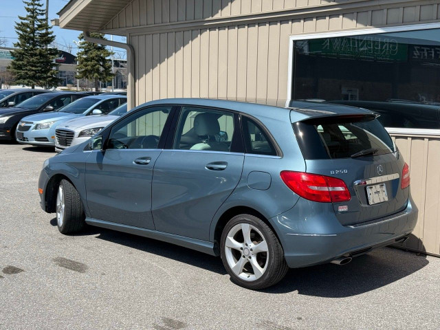 2013 Mercedes-Benz B-Class in Cars & Trucks in Barrie - Image 4